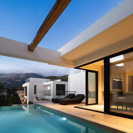 Mayeia Villa